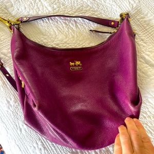 Women’s designer leather shoulder bag